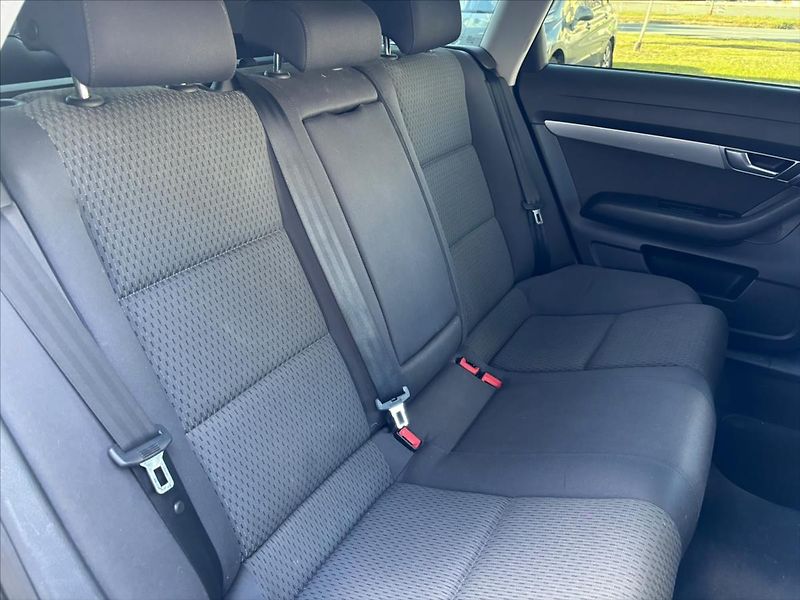 Audi A6 Avant 2,0 TDI - fotka 23 z 23