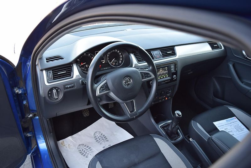 Škoda Rapid (2017) 1.2TSI 81kw AMBITION OPS AC - fotka 21 z 41