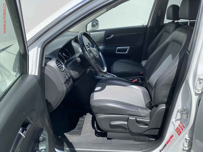 Opel Antara (2014) 2.2 CDTi 4x4, AT, bixen, TZ - fotka 9 z 16
