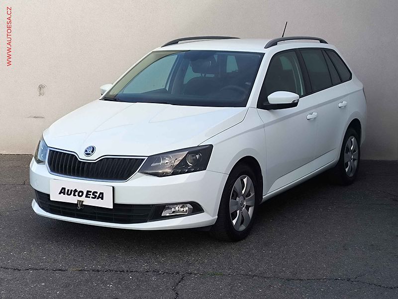 Škoda Fabia (2015) 1.2 TSi, Ambition - fotka 3 z 18