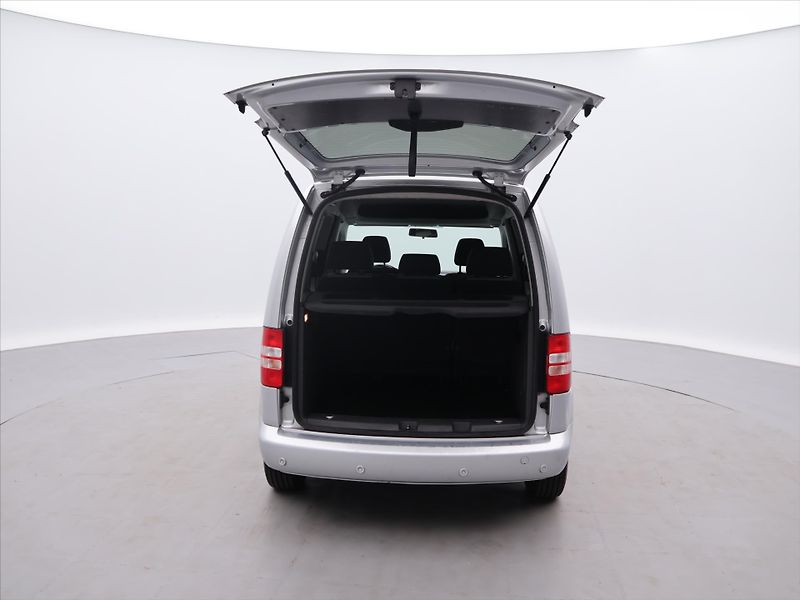 Volkswagen Caddy 1,6 TDI 75KW DSG CZ EDITION 30 - fotka 9 z 18