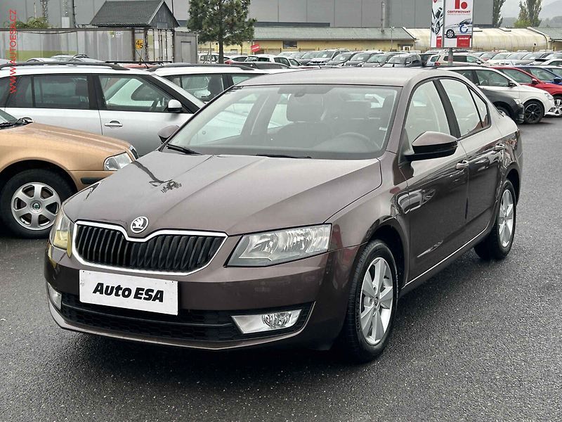 Škoda Octavia (2013) 1.4 TSI, autoAC - fotka 3 z 18