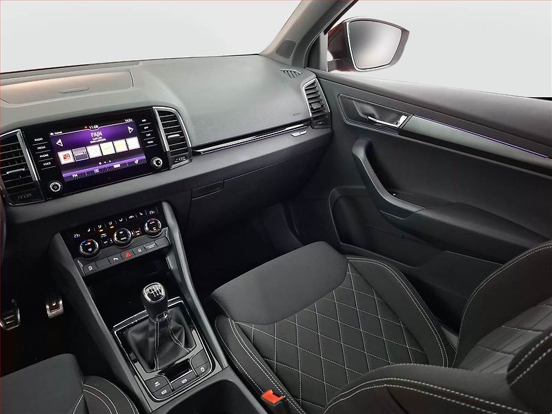 Škoda Karoq (2019) Sportline 1.5 TSI - fotka 8 z 21