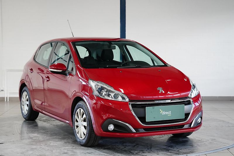 Peugeot 208 - fotka 2 z 6