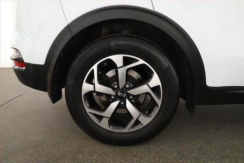 Kia Sportage (2019) 1.6 GDI, Navi, Tempomat - fotka 12 z 17