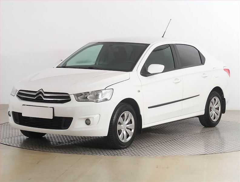 Citroën C-Elysée (2016) 1.2 PureTech, Serv.kniha - fotka 2 z 15