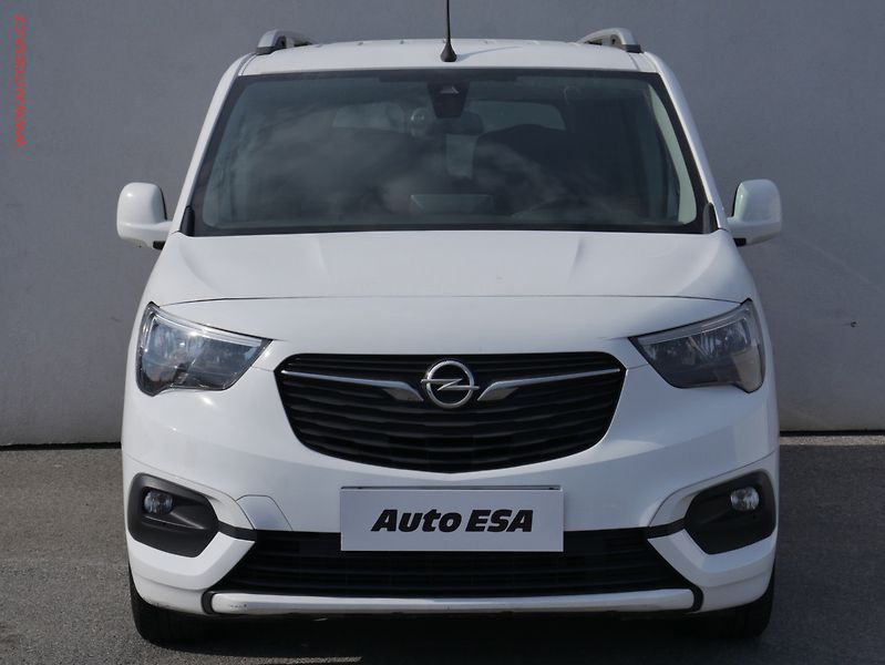 Opel Combo (2019) 1.5CDTi MAXi XL 7míst, 2.maj - fotka 2 z 19
