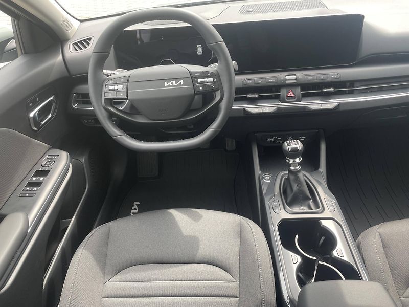 Kia K4 (2026) EXCLUSIVE 1,0 T-GDi - fotka 6 z 6