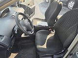 Toyota Yaris 1.0 VVTi klimatizace  - náhled 13