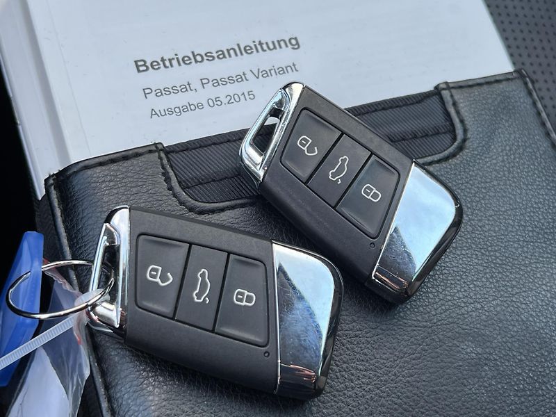 Volkswagen Passat (2016) 2.0TDI, 4motion, Automat DSG - fotka 36 z 41