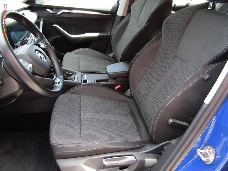 Škoda Octavia (2021) 1.5 TSi, Style - fotka 9 z 22