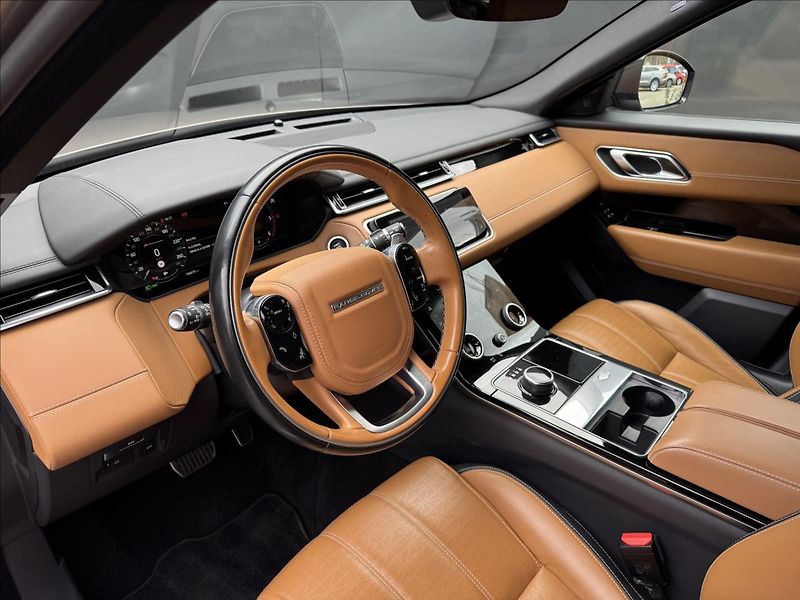 Land Rover Range Rover Velar 3,0 D300 R-DYNAMIC S AWD AT ČR - fotka 9 z 25