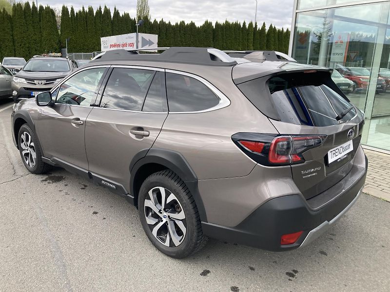 Subaru Outback (2021) 2,5i CVT Touring * ZÁRUKA * - fotka 5 z 18
