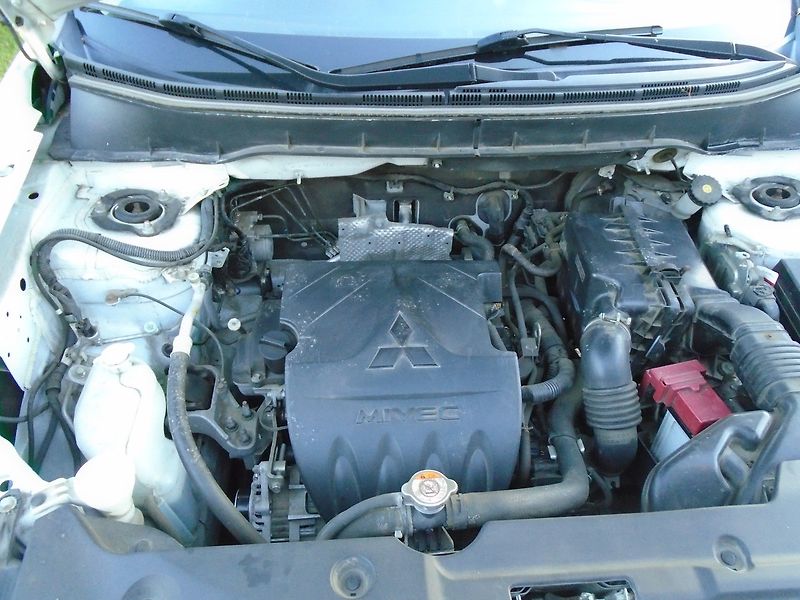 Mitsubishi ASX (2016) 1.6 i, ČR, 1.majitel. ** - fotka 13 z 14
