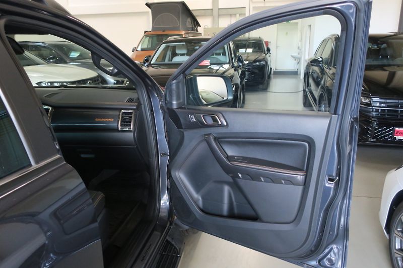 Ford Ranger (2023) D.Cab Wildtrak 2.0 EcoBlue BiT - fotka 36 z 48