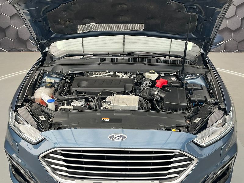 Ford Mondeo 2.0 EB Titanium AWD Cebia - fotka 44 z 71