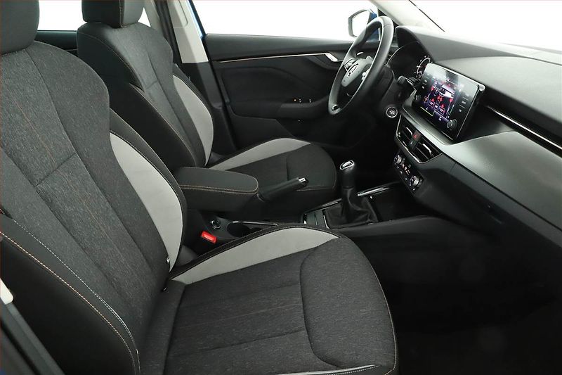 Škoda Kamiq (2024) Style 1.0 TSI - fotka 7 z 14