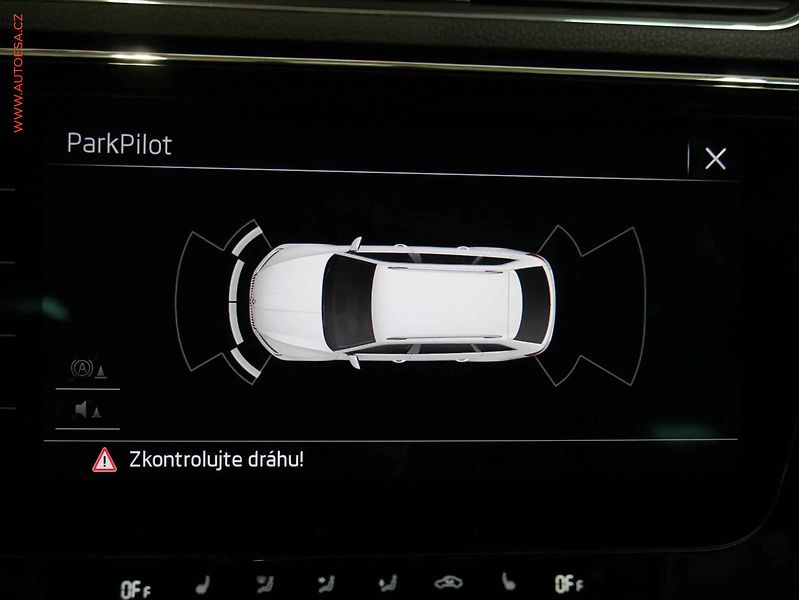 Škoda Superb (2020) 2.0 TDi, L&K, DSG - fotka 23 z 23