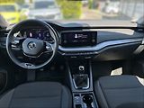 Škoda Octavia 2,0 TDI 110 Ambition - náhled 9