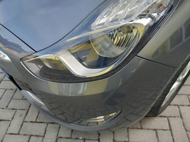 Hyundai ix20 (2014) 1,4CRDi SERVISKA VYHŘ.SEDADLA - fotka 10 z 43