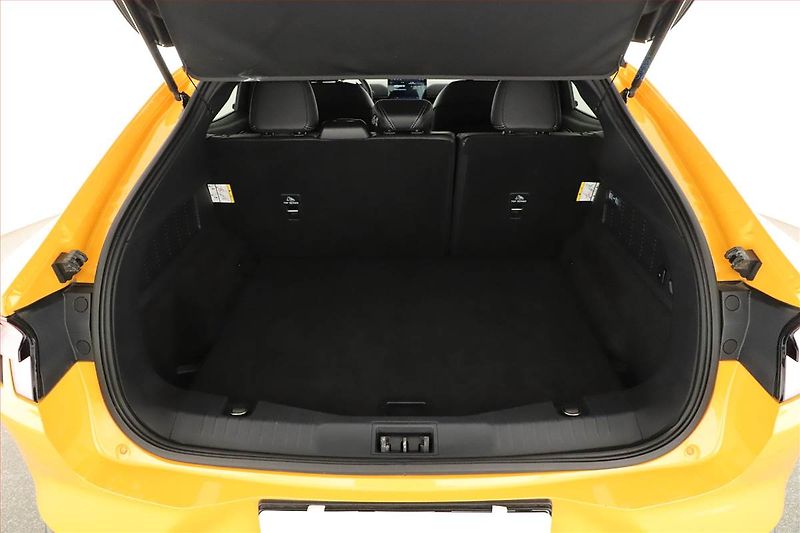 Ford Mustang Mach-E (2024) Standard Range RWD, SoH 95% - fotka 21 z 24