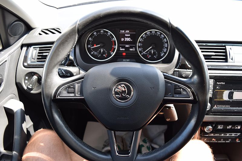 Škoda Rapid (2016) 1.2TSI 81kw STYLE XEN NAVI PAN - fotka 26 z 45