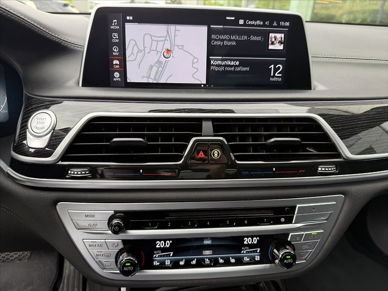 BMW Řada 7 3,0 xDrive 740d - fotka 17 z 39