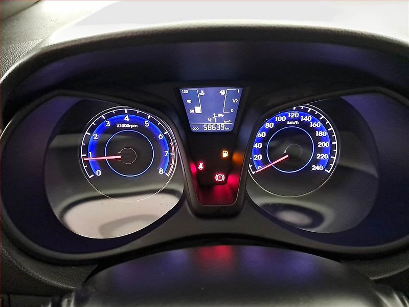 Hyundai ix20 (2019) 1.6 CVVT, Serv.kniha, Tempomat - fotka 11 z 16