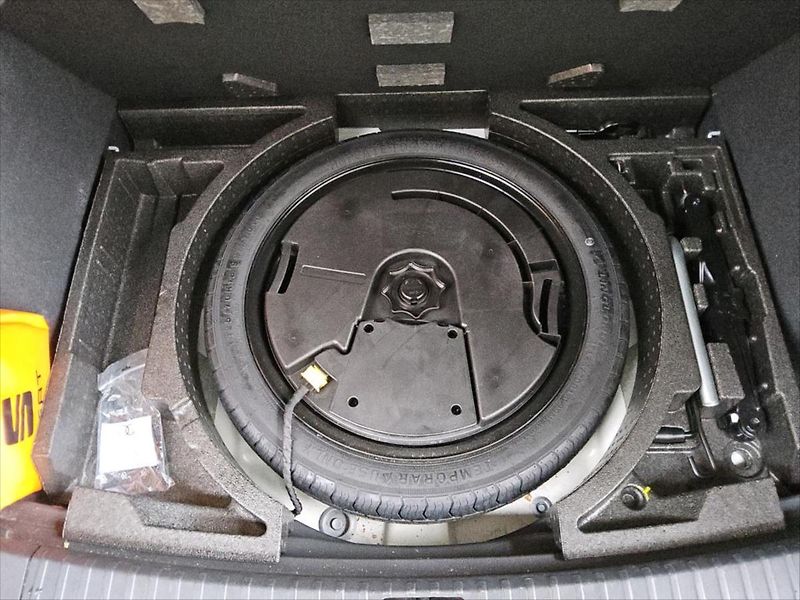 Seat Ateca 2,0 TDI 4X4 TAŽNÉ KAMERA - fotka 7 z 8