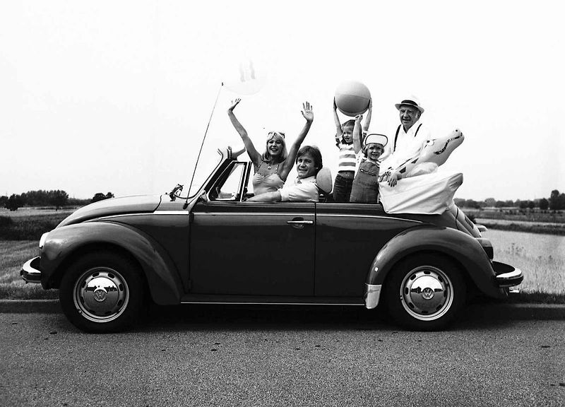 Zahájení výroby vozu VW Brouk