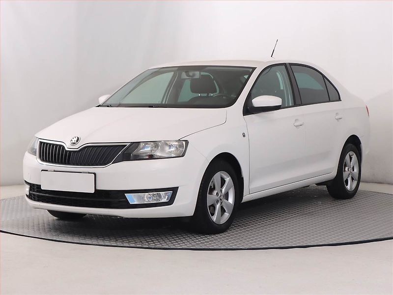 Škoda Rapid (2015) 1.2 TSI, Tempomat - fotka 2 z 18