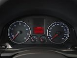 Volkswagen Golf (2005) 1.6, nová STK, jezdí skvěle - náhled 8