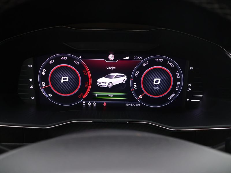 Škoda Superb 2.0 TDI 140kW SportLine DSG CZ - fotka 18 z 32
