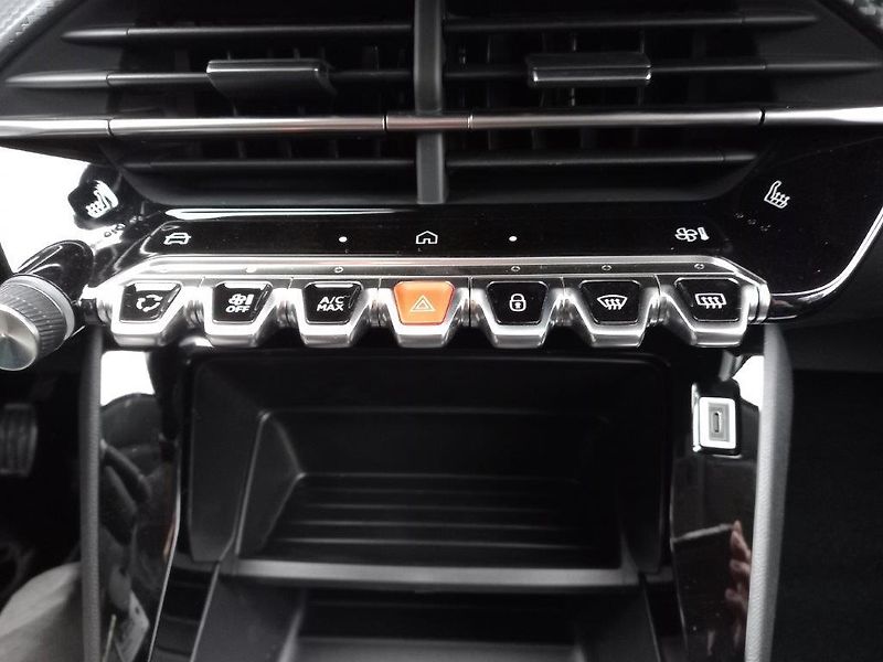 Peugeot 208 (2026) STYLE Turbo 100 MAN6  - fotka 23 z 30