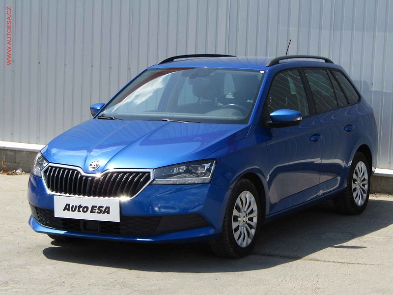 Škoda Fabia (2021) 1.0 TSi, Ambition, LED, AC - fotka 3 z 21