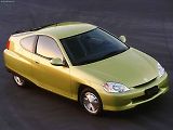 Honda Insight byla jedním z prvních moderních ekologicky zaměřených vozů - pochopitelně s tříválcem.