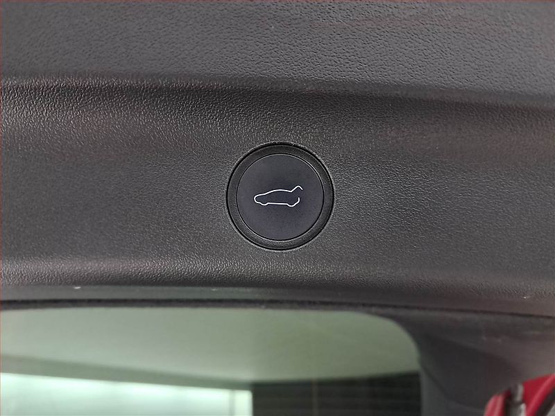 Tesla Model Y (2022) Long Range AWD 79kWh, SoH 91% - fotka 20 z 22