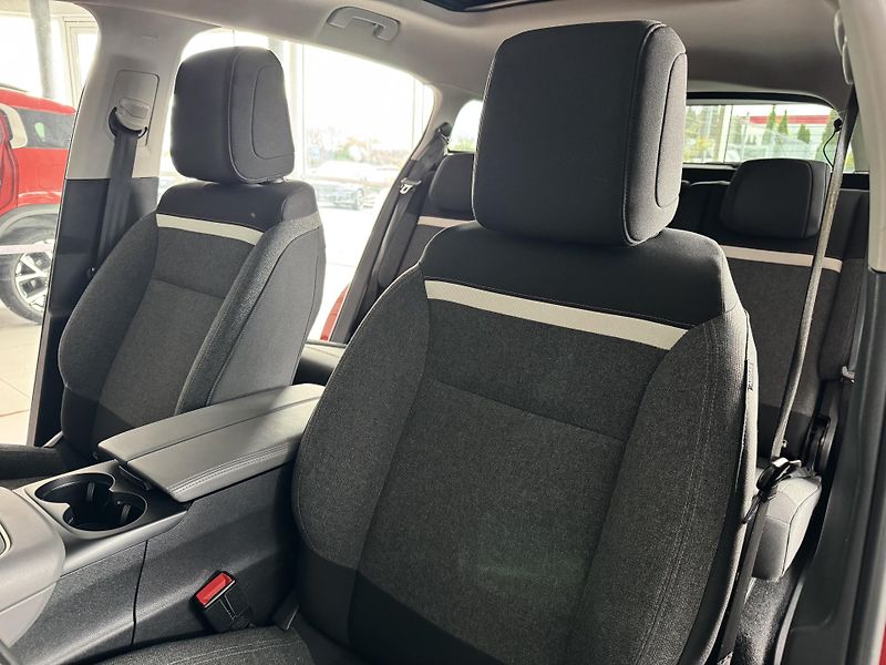 Citroën C5 Aircross 1,5BlueHDi 130 AT8*Panor*Tažné - fotka 14 z 38