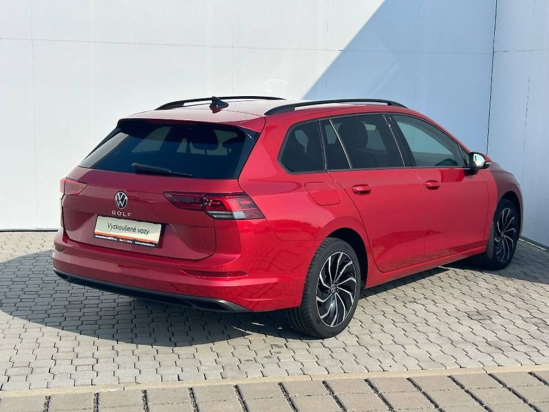 Volkswagen Golf Life 6G 1,5TSi - fotka 2 z 24