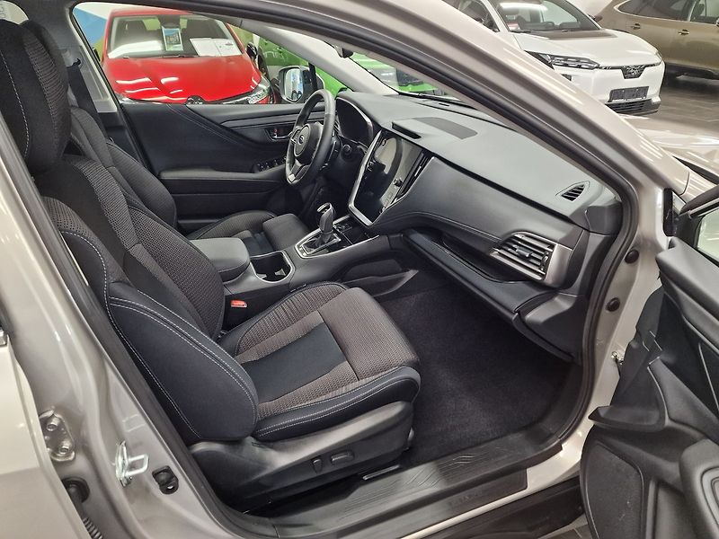 Subaru Outback (2025) 2.5 ACTIVE 2025 - fotka 33 z 59