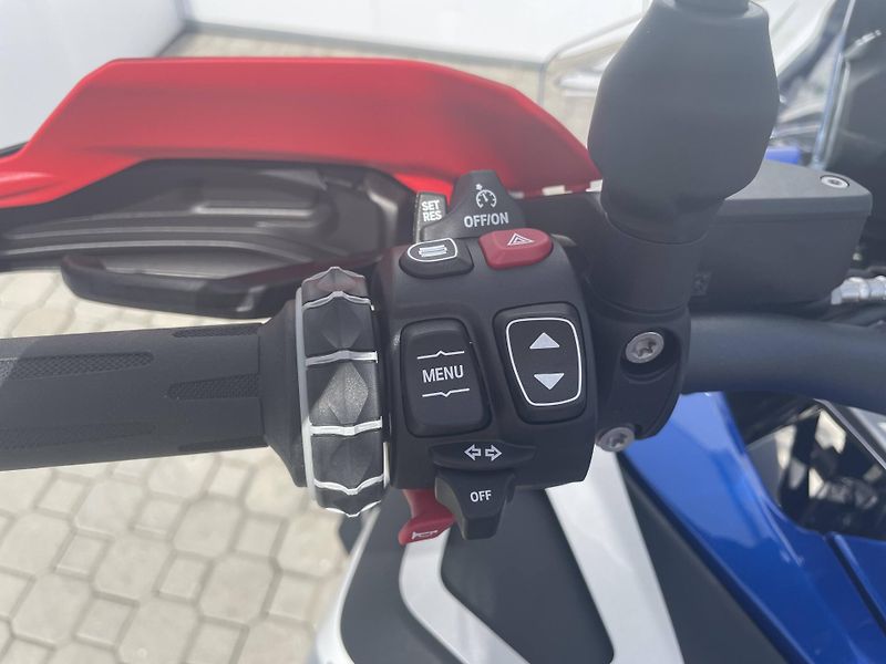 BMW (2026) R 1300 GS ADVENTURE - fotka 10 z 11