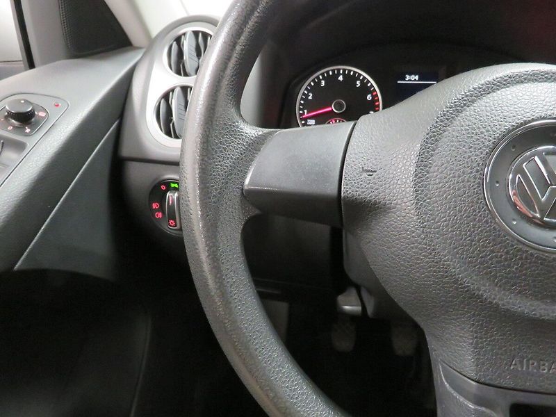Volkswagen Tiguan - fotka 17 z 24