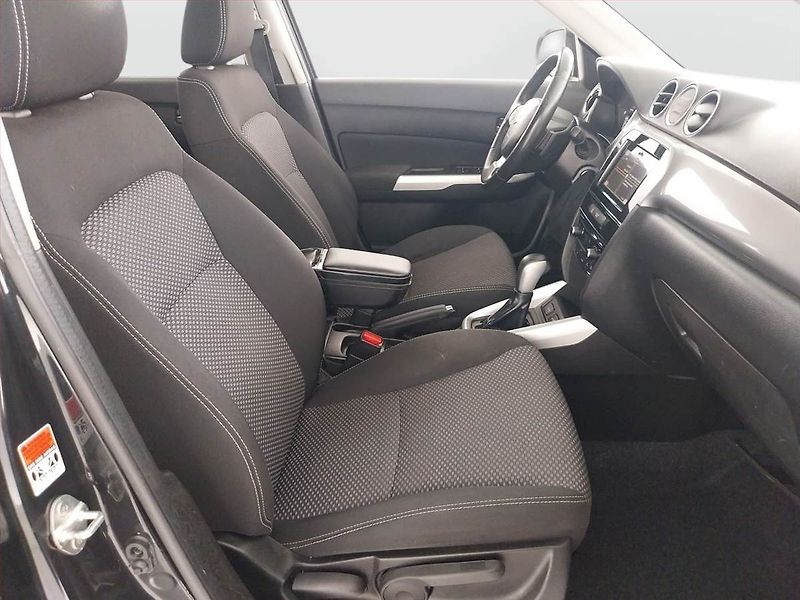 Suzuki Vitara (2016) 1.6 VVT, Automat, Serv.kniha - fotka 9 z 20