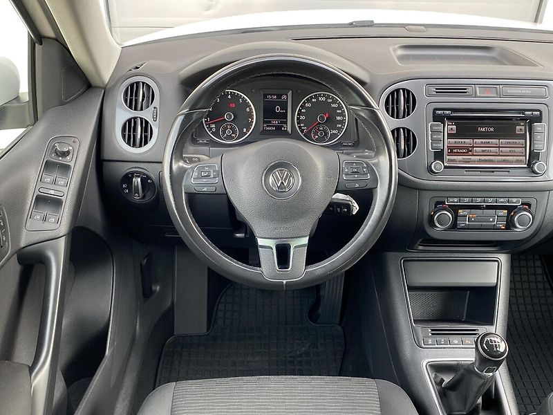 Volkswagen Tiguan 1,4 TSI 90 kW Trend & Fun - fotka 8 z 26