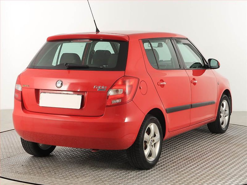 Škoda Fabia (2008) 1.2, Serv.kniha, po STK - fotka 5 z 16