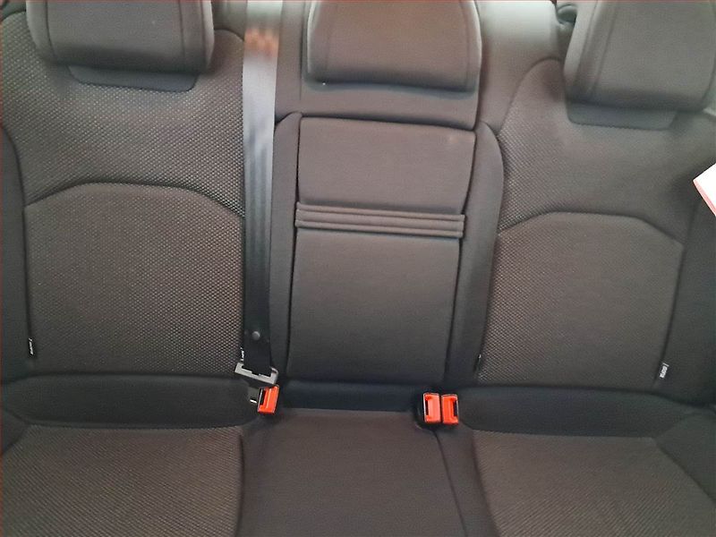 Citroën C5 (2014) 2.0 HDi, Serv.kniha, Navi - fotka 10 z 15
