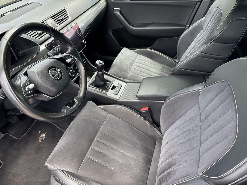 Škoda Superb (2022) Combi 1.5 TSI Style+ - fotka 7 z 30
