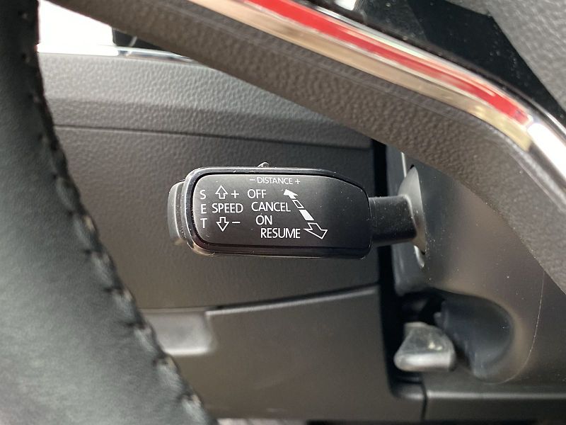 Škoda Superb (2023) Combi 2.0 TDI DSG L&K - fotka 22 z 35