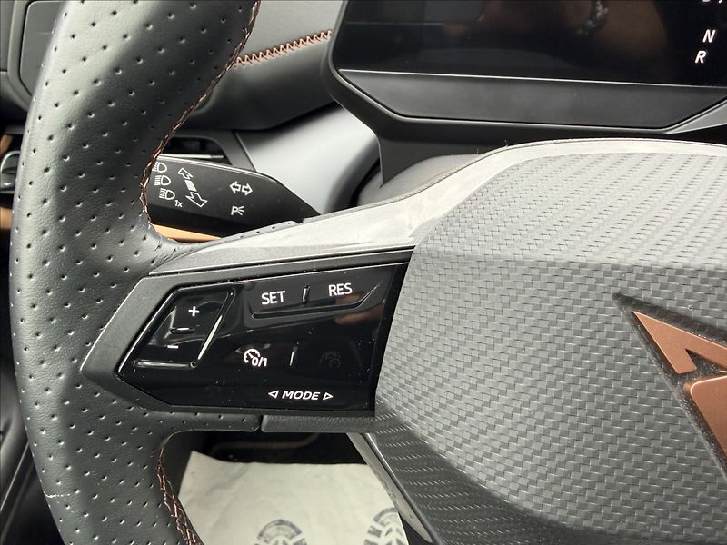 Cupra Born 150 kW 58 kWh - fotka 17 z 24