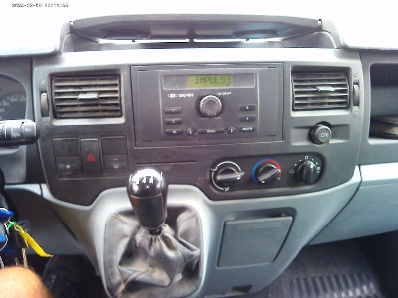 Ford Transit 2.2TDCi, 81 kW, L3H2,  6 míst - fotka 20 z 26